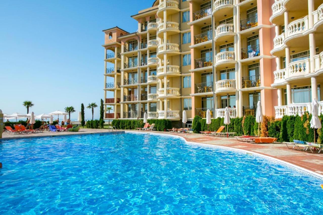 Andalucia Beach - Sea Viev Apartments Elenite Luaran gambar
