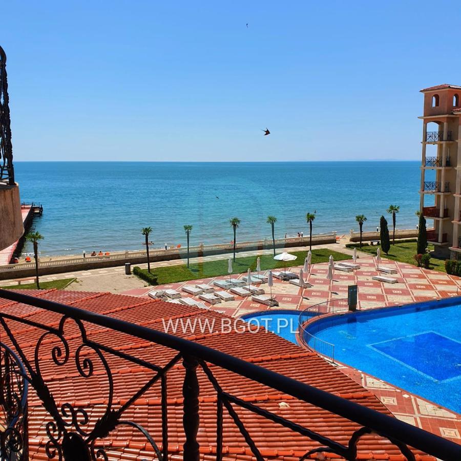 Andalucia Beach - Sea Viev Apartments Elenite Luaran gambar